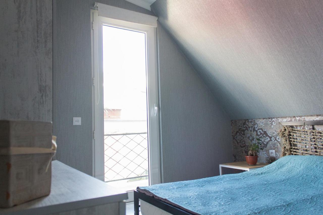 Terrace Garden Boutique Hotel Tiflis Oda fotoğraf